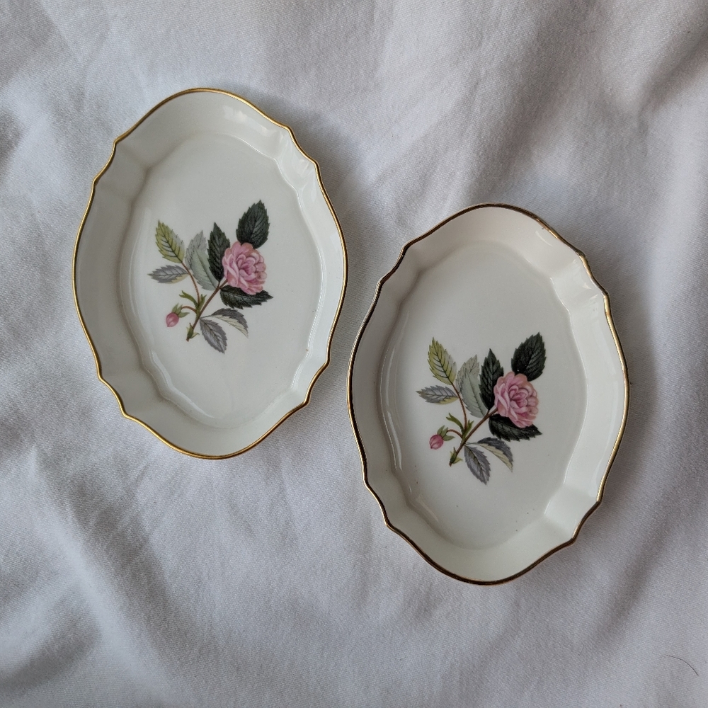Vintage Wedgwood Hathaway Rose Bone China Gold Rim Jewelry Oval Trinket Dishes 2